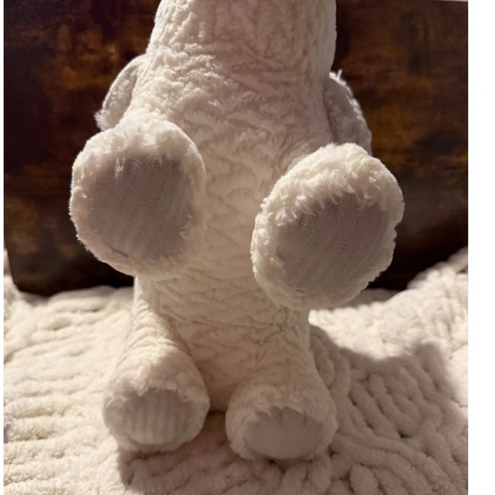 Mary Meyer Marshmallow Zoo Elephant Plush Stuffed Animal Cream Whit Textured Fur